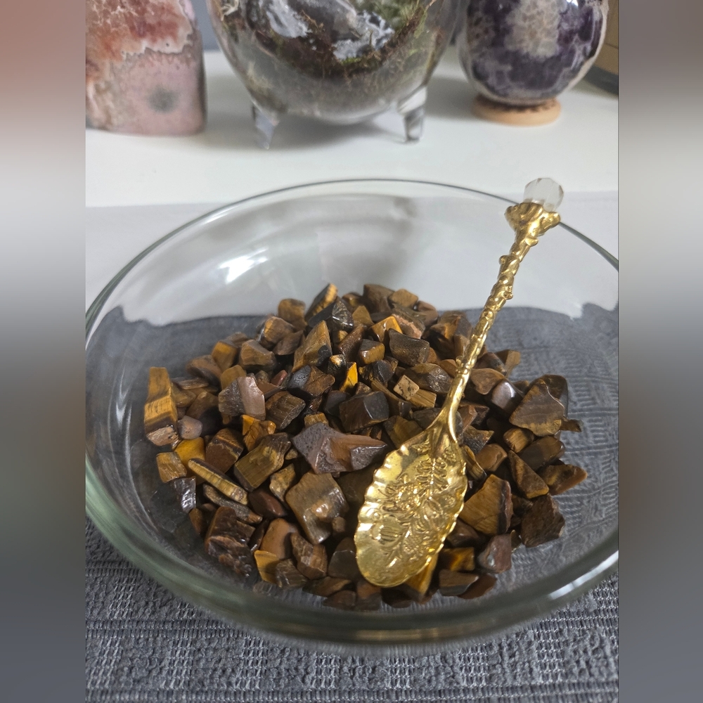 Tigers Eye Tiny Tumbles Plant Topper